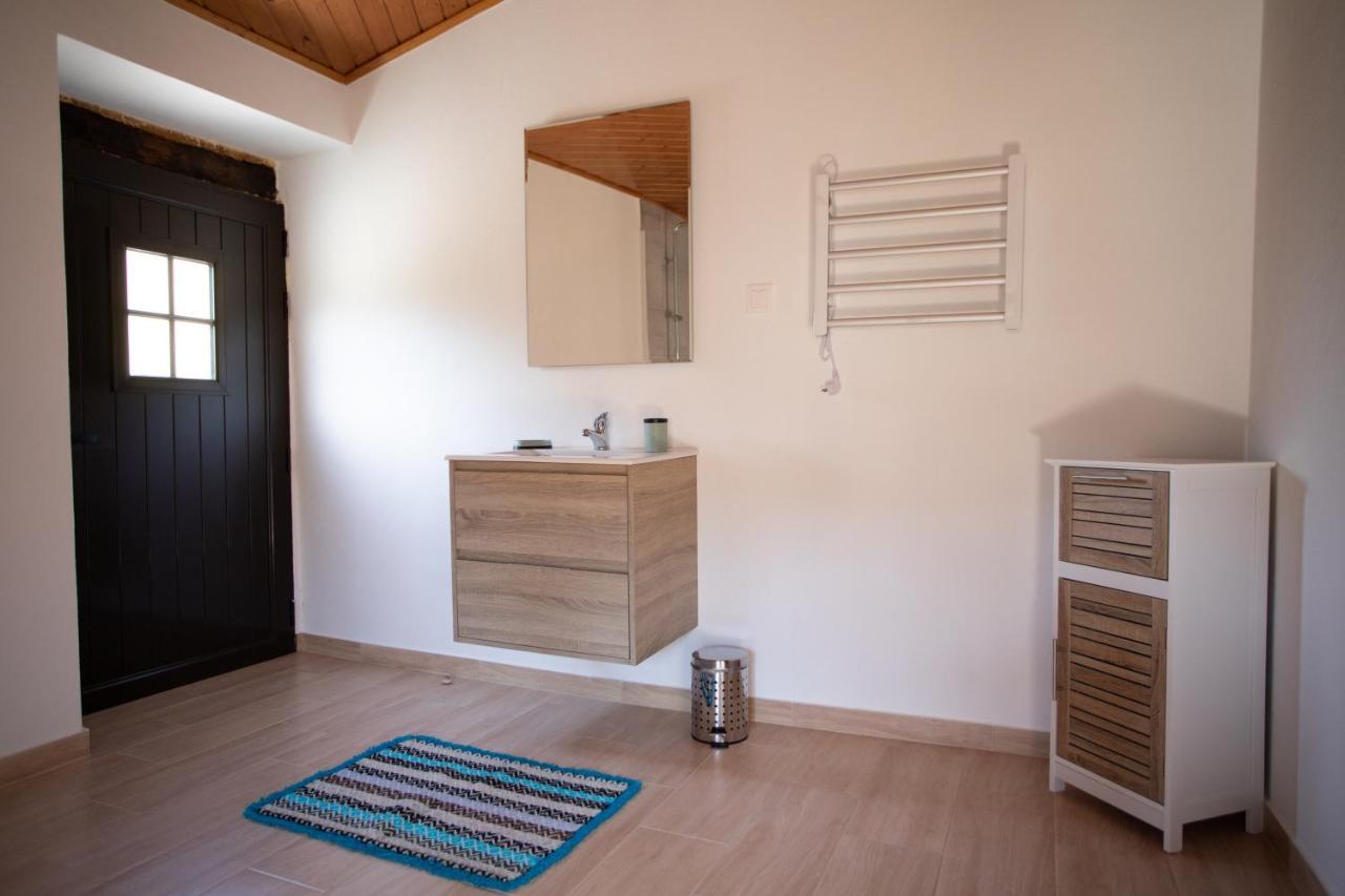 Maison d'hôtes Cavalo De Xisto - Turismo Rural, Lda. à Almaceda Extérieur photo